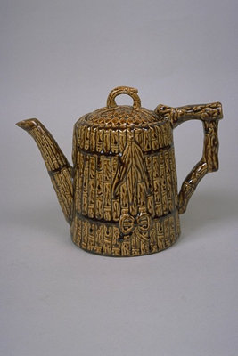 Belfield's Bamboo Tea Pot