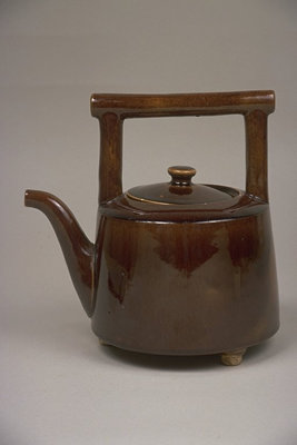 Belfield's Rockingham Teapot.